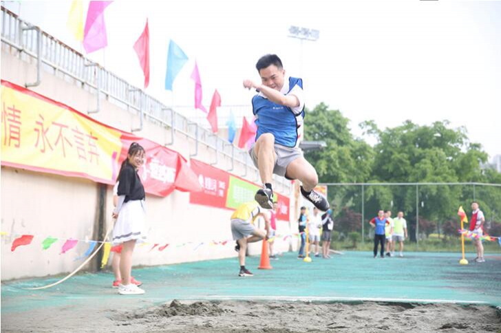 5d9c22b6ea241.jpg 5.jpg