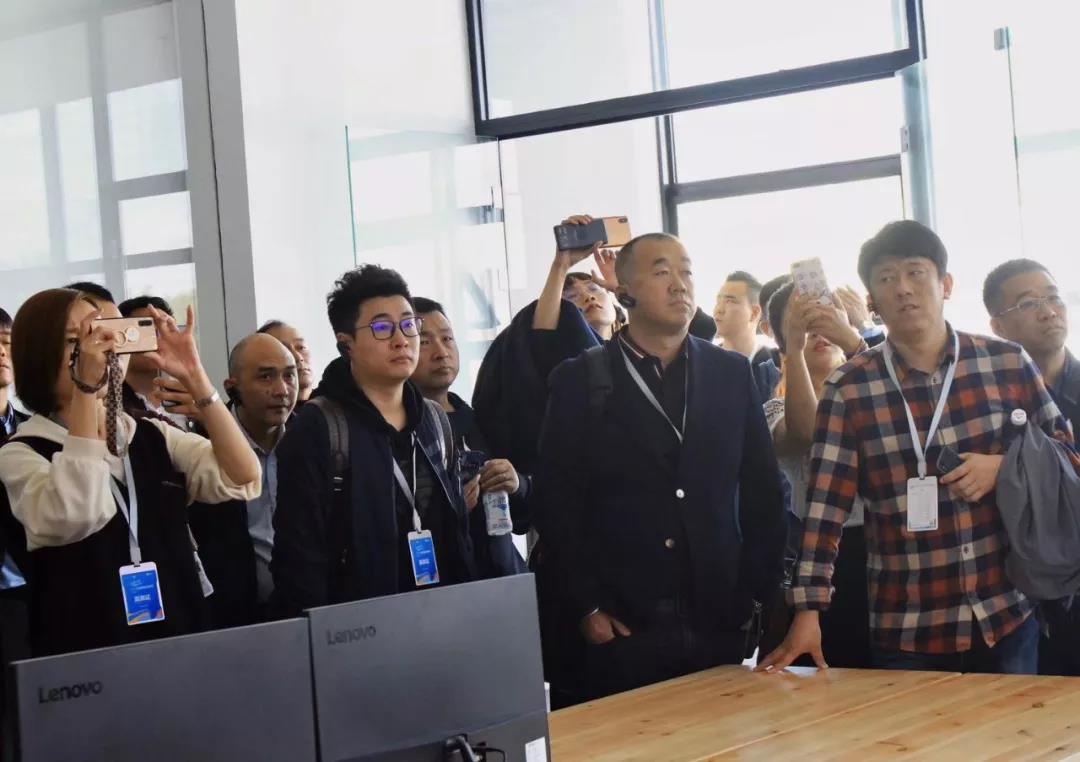 5dba9028f11e5.jpg 5.jpg