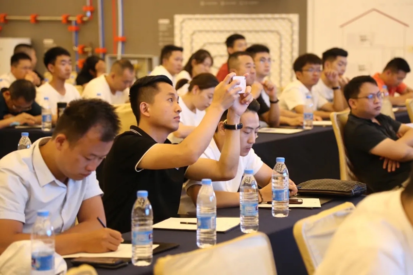 5f4d9ce8e3b1d.jpg 10.jpg