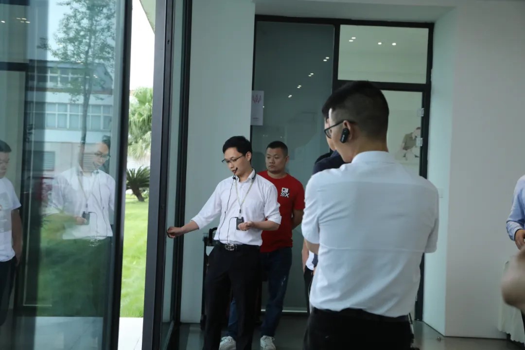 5f6867c9d2910.jpg 2.jpg