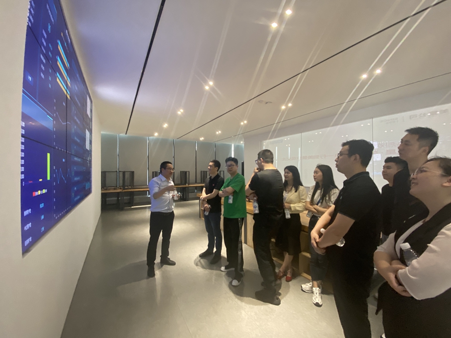 6278cfbc83042.jpg 紅星美凱龍6.jpg