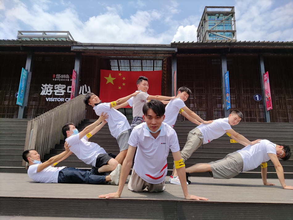 6347cad308cc6.jpg c3d86d67286deee4d4e138e4370f65c3.jpg