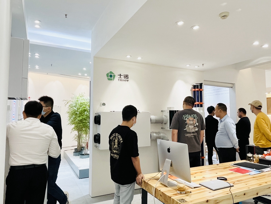 6369f6fe27f56.jpg 5.jpg