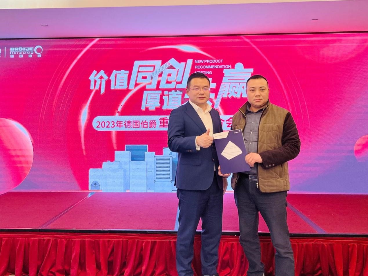 63f729f7c3028.jpg 8.jpg