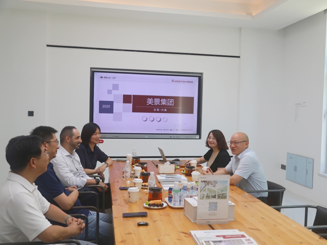 6889ba2f79387.jpg 1.jpg